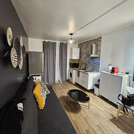 At Stlazarre Opera Haussman Apartmán Paříž