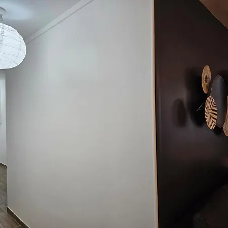 At Stlazarre Opera Haussman Parigi