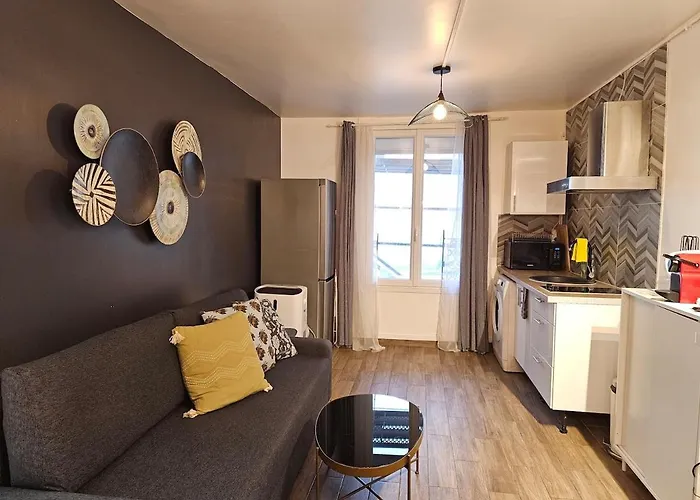 Appartement At Stlazarre Opera Haussman